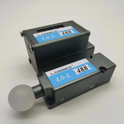 Laser blu da 450 nm 488 nm 30 mW SMF Laser monomodale a spirale Voltaggio 6-7,5 V Modalità di potenza in uscita CW