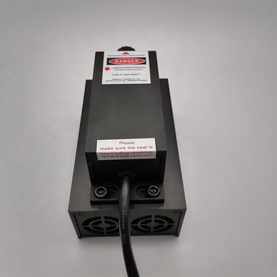 Laser DPSS allo stato solido con peso di 1,8 kg e altezza del raggio di 85 mm Laser giallo da 100 mW