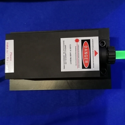 Laser DPSS allo stato solido con peso di 1,8 kg e altezza del raggio di 85 mm Laser giallo da 100 mW